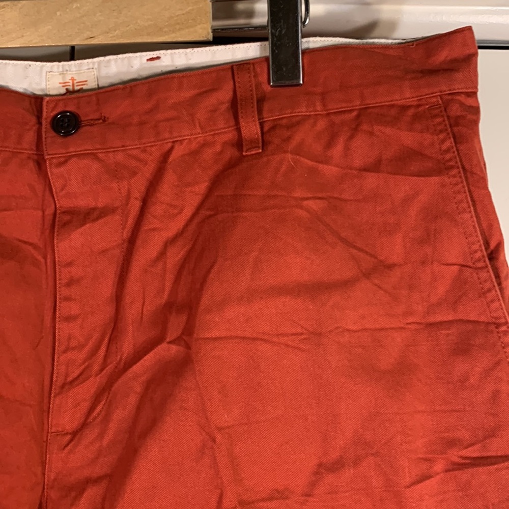 Levi’s Dockers (40”) - Picture 2 of 12